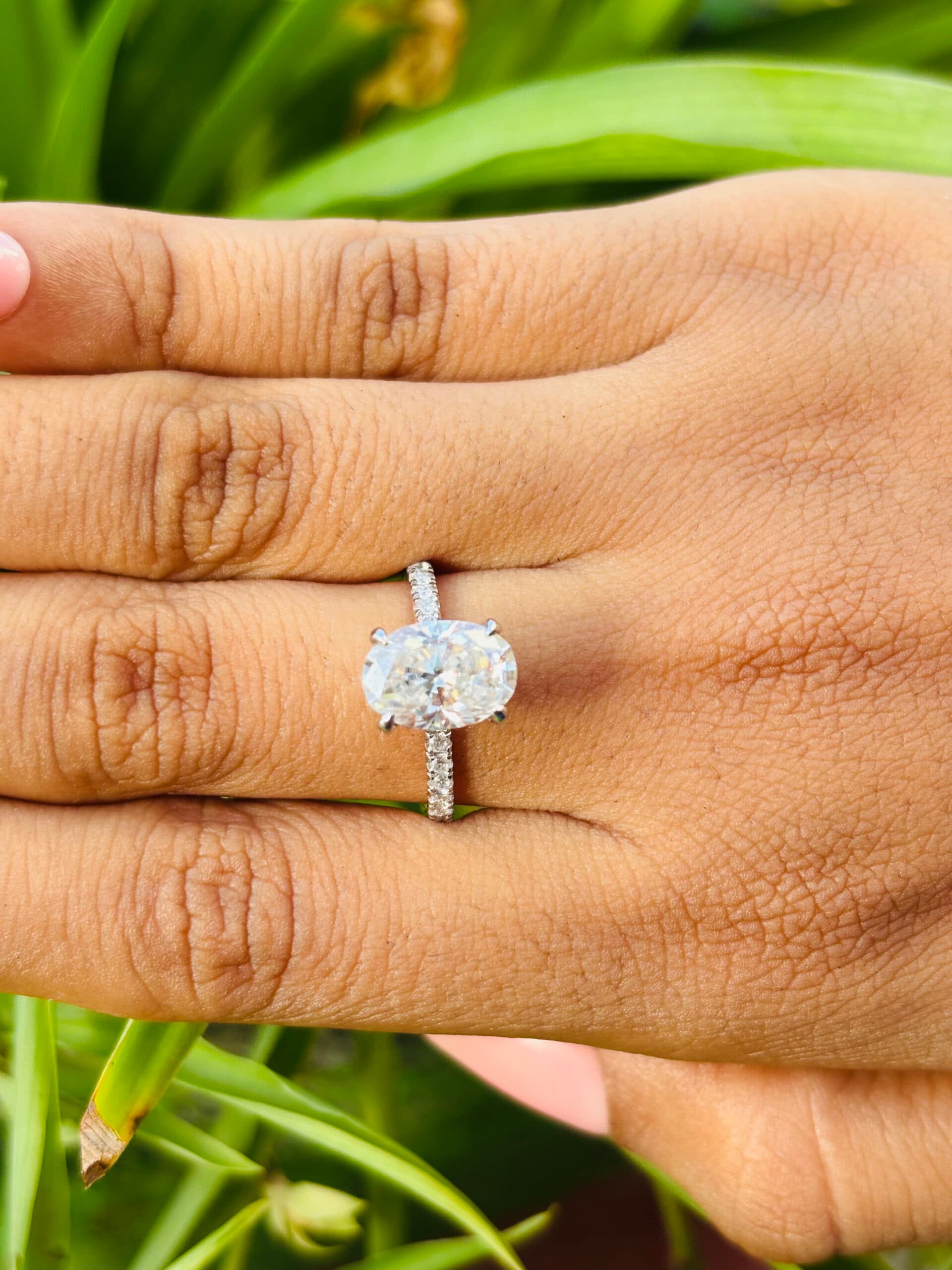 Oval Cut Ring — view 4